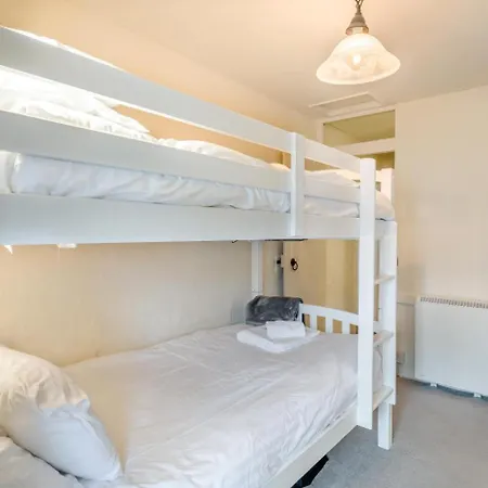 2 Bed In Grange-over-sands Oc-95723 *